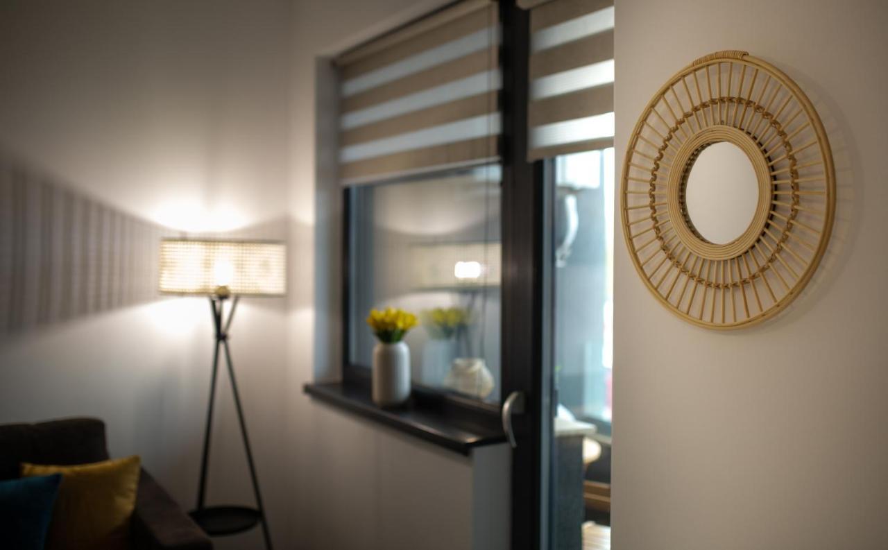 'Just Like Home' Apartment - With Private Parking Place Galaţi Exteriör bild