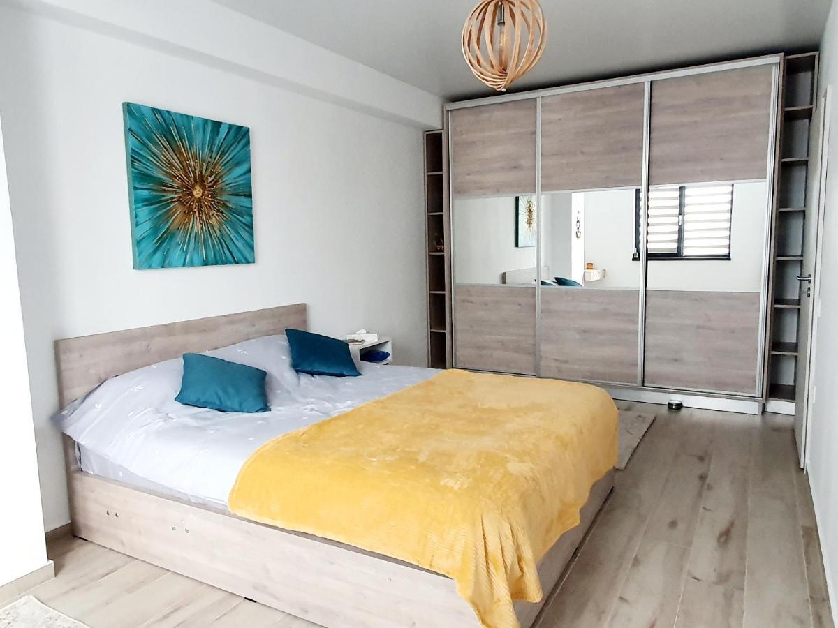 'Just Like Home' Apartment - With Private Parking Place Galaţi Exteriör bild
