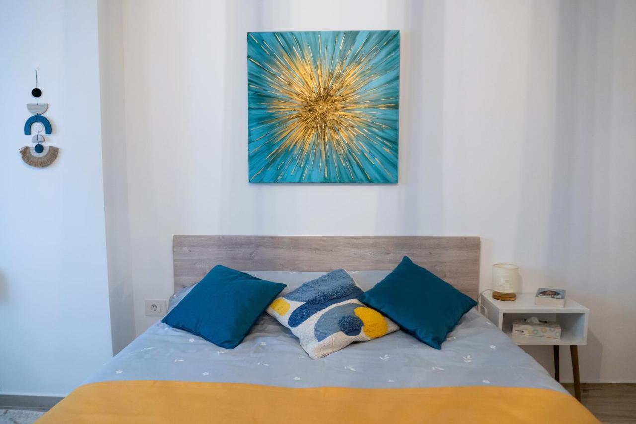 'Just Like Home' Apartment - With Private Parking Place Galaţi Exteriör bild